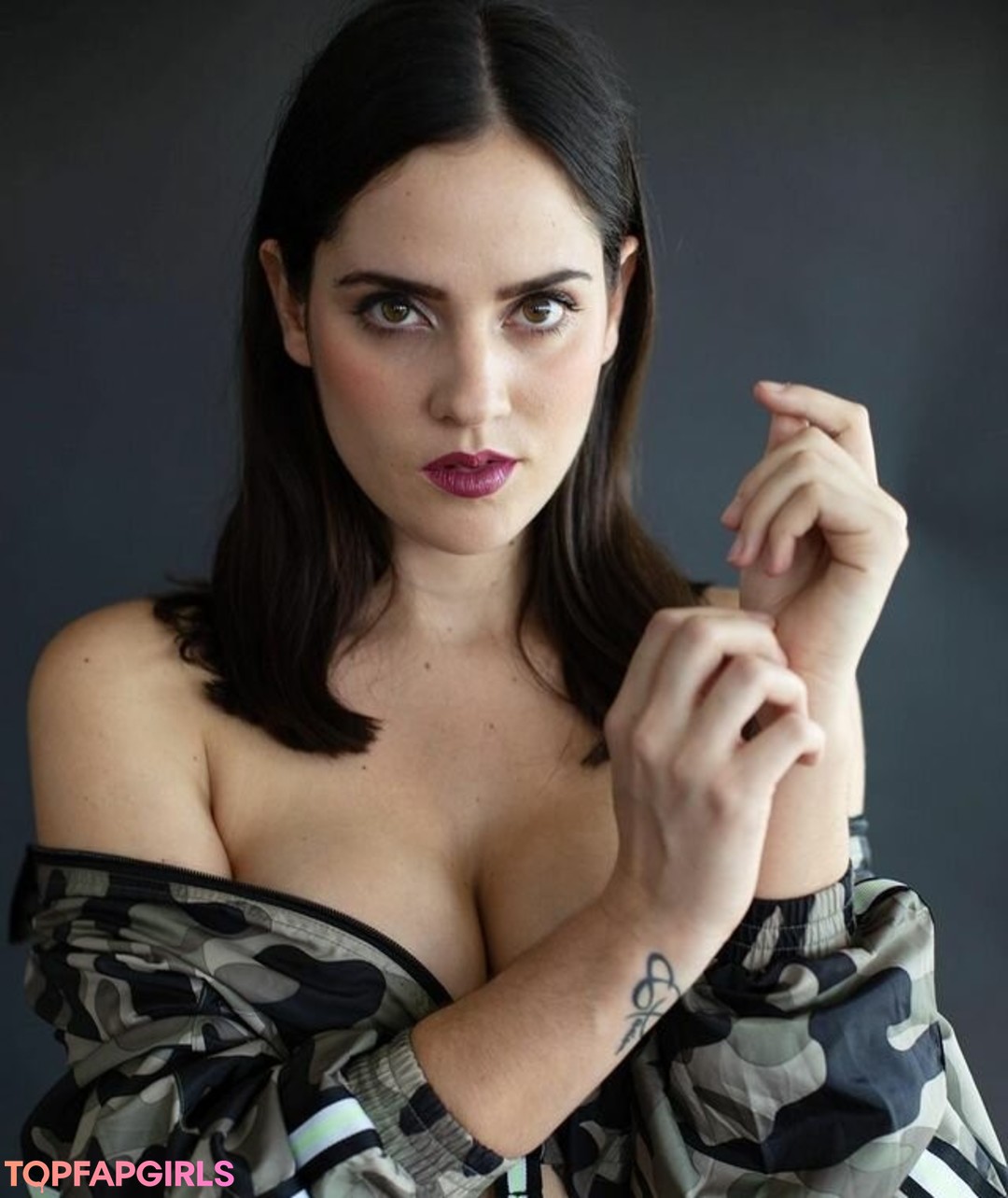 Foto desnuda filtrada de OnlyFans de Ophelie Rullier #231 Foto desnuda filtrada de OnlyFans de Ophelie Rullier #231