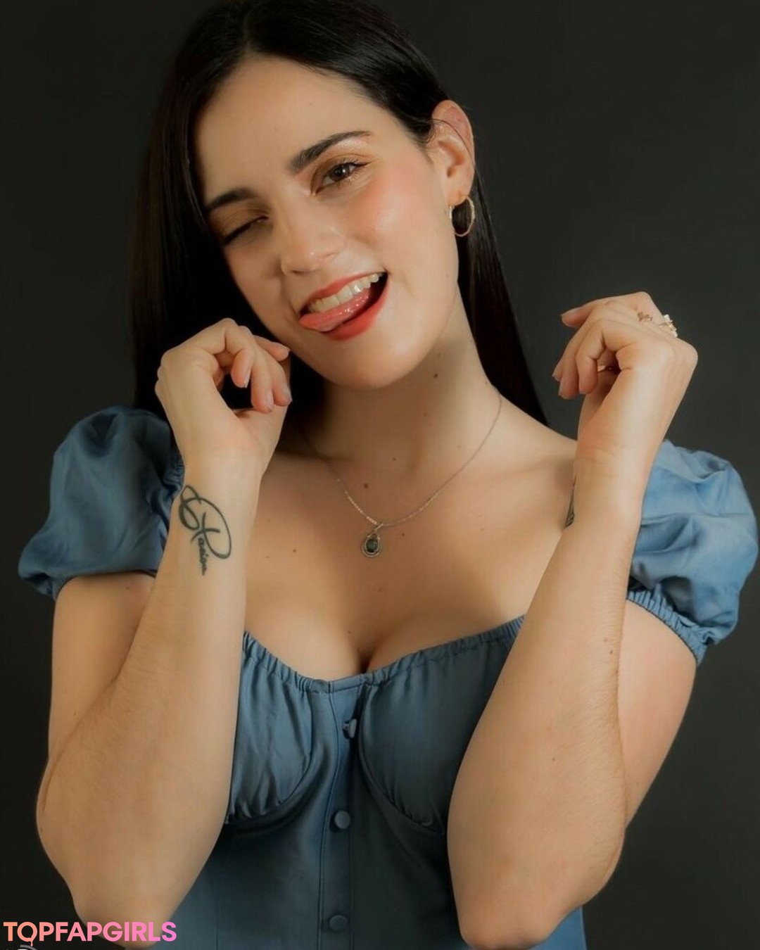 Foto desnuda filtrada de OnlyFans de Ophelie Rullier #307 Foto desnuda filtrada de OnlyFans de Ophelie Rullier #307