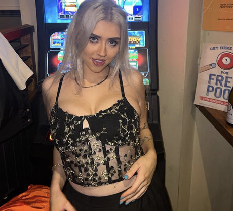 Foto desnuda filtrada de OnlyFans de Emma C