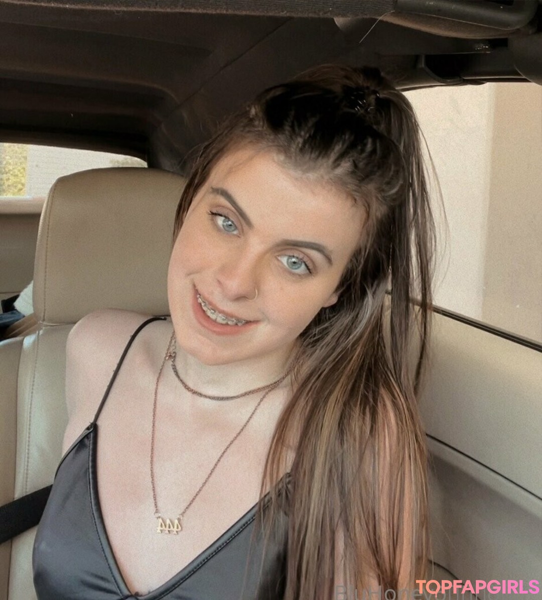 Foto desnuda filtrada de OnlyFans de Blufire999 #49 Foto desnuda filtrada de OnlyFans de Blufire999 #49