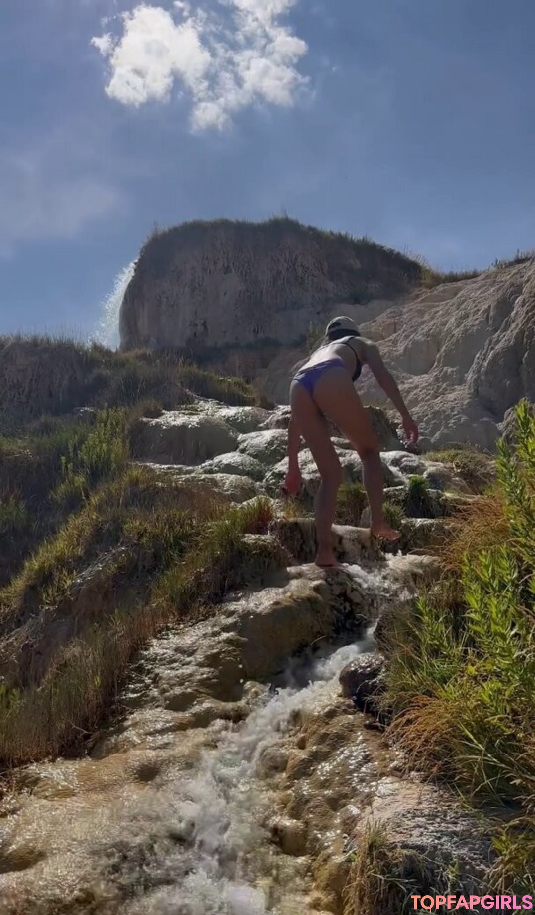 Foto desnuda filtrada de OnlyFans de Shanti Tan #120 Foto desnuda filtrada de OnlyFans de Shanti Tan #120