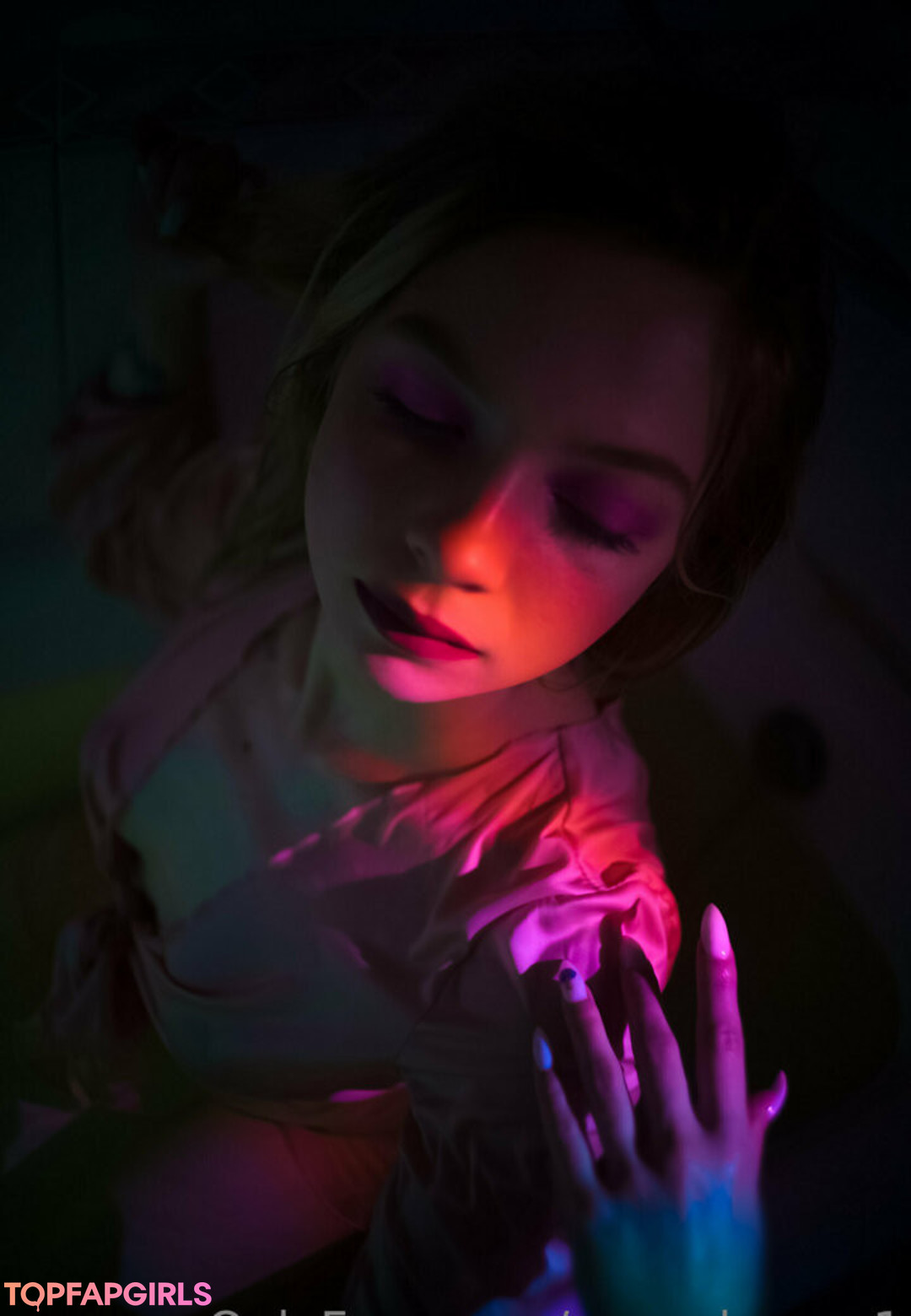 Foto desnuda filtrada de OnlyFans de Sunnybanny1 #114 Foto desnuda filtrada de OnlyFans de Sunnybanny1 #114