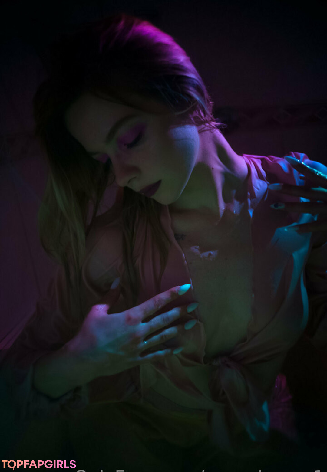 Foto desnuda filtrada de OnlyFans de Sunnybanny1 #116 Foto desnuda filtrada de OnlyFans de Sunnybanny1 #116