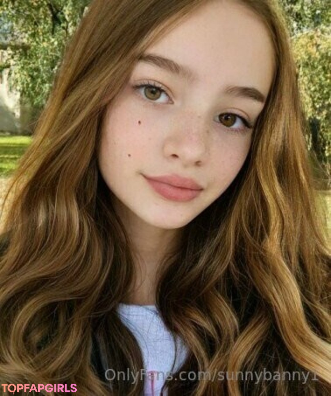 Foto desnuda filtrada de OnlyFans de Sunnybanny1 #88 Foto desnuda filtrada de OnlyFans de Sunnybanny1 #88