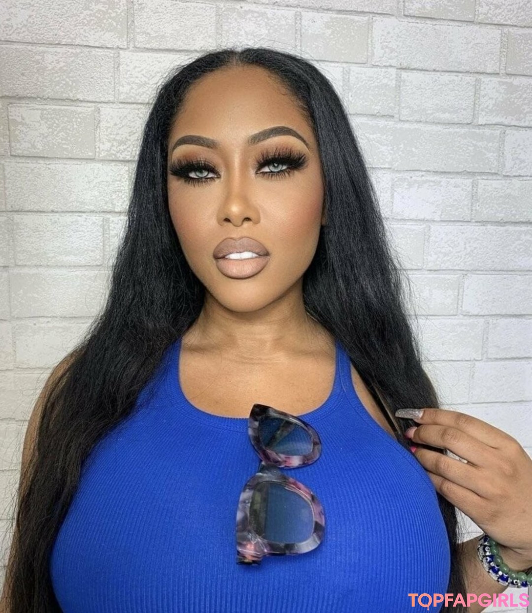 Foto desnuda filtrada de OnlyFans de Moreofmoriah #83 Foto desnuda filtrada de OnlyFans de Moreofmoriah #83