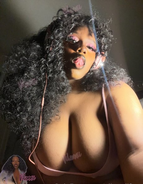 Foto desnuda filtrada de OnlyFans de Vilanniifree