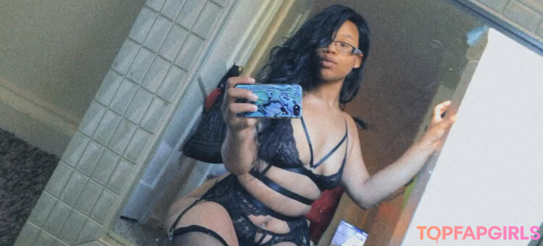 Foto desnuda filtrada de OnlyFans de Plumtheprincess #82 Foto desnuda filtrada de OnlyFans de Plumtheprincess #82