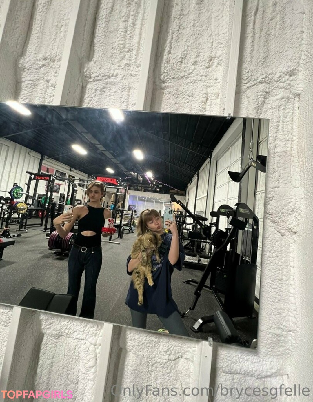 Foto desnuda filtrada de OnlyFans de Brycesgfelle #41 Foto desnuda filtrada de OnlyFans de Brycesgfelle #41