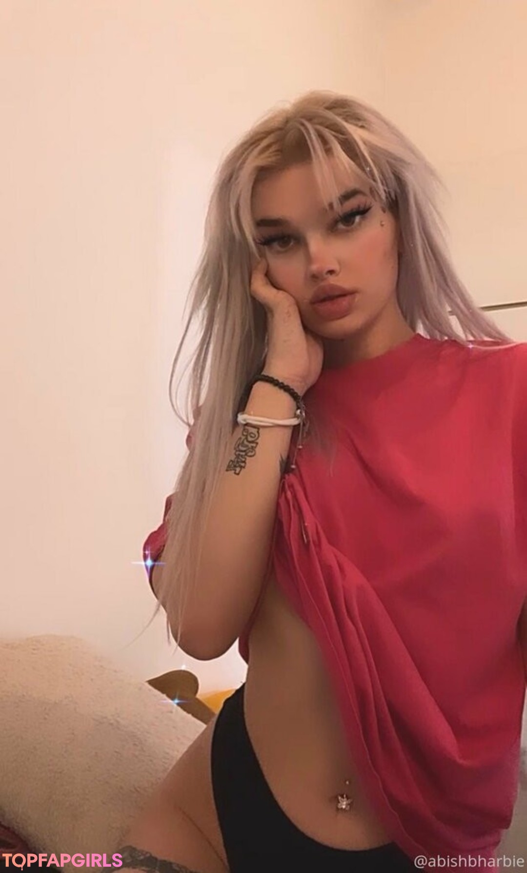 Foto desnuda filtrada de OnlyFans de Abishbharbie #30 Foto desnuda filtrada de OnlyFans de Abishbharbie #30