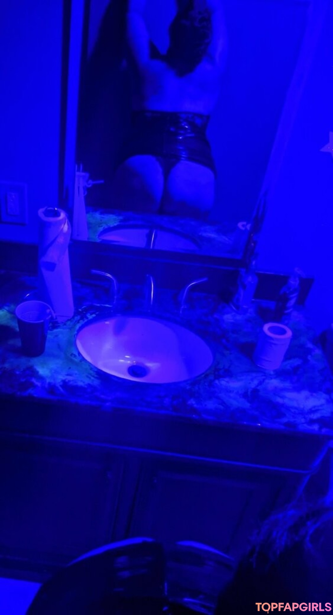 Foto desnuda filtrada de OnlyFans de Redridinhoodx #60 Foto desnuda filtrada de OnlyFans de Redridinhoodx #60