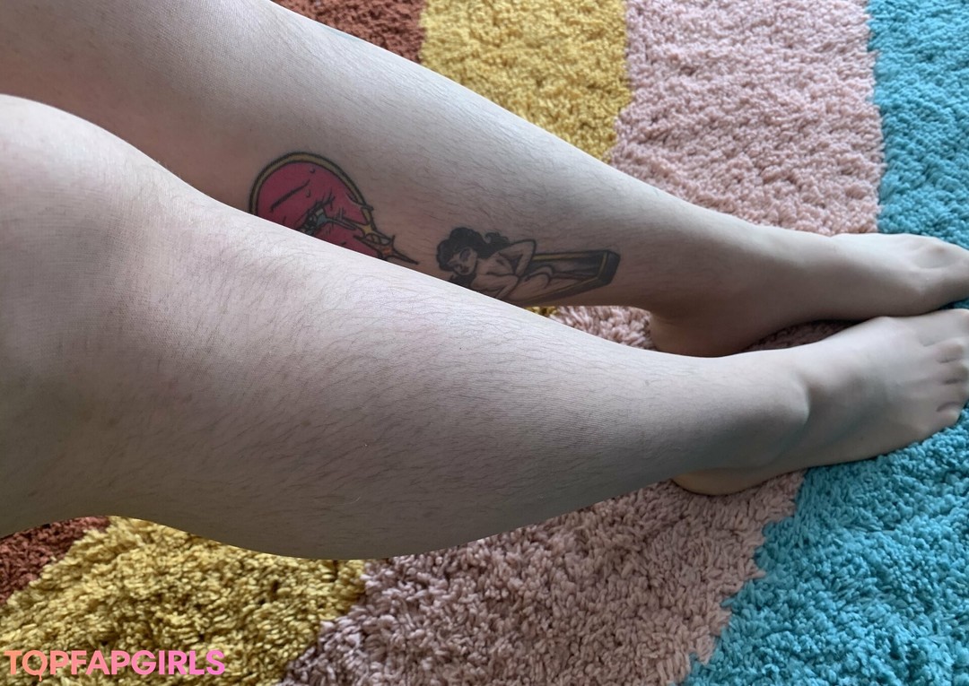 Foto desnuda filtrada de OnlyFans de Adorabelly #19 Foto desnuda filtrada de OnlyFans de Adorabelly #19