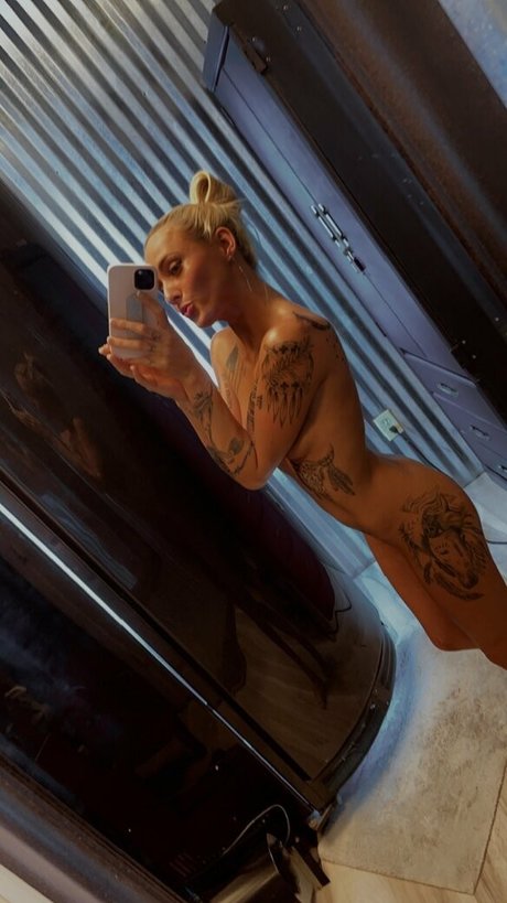 Theonlybarbi2