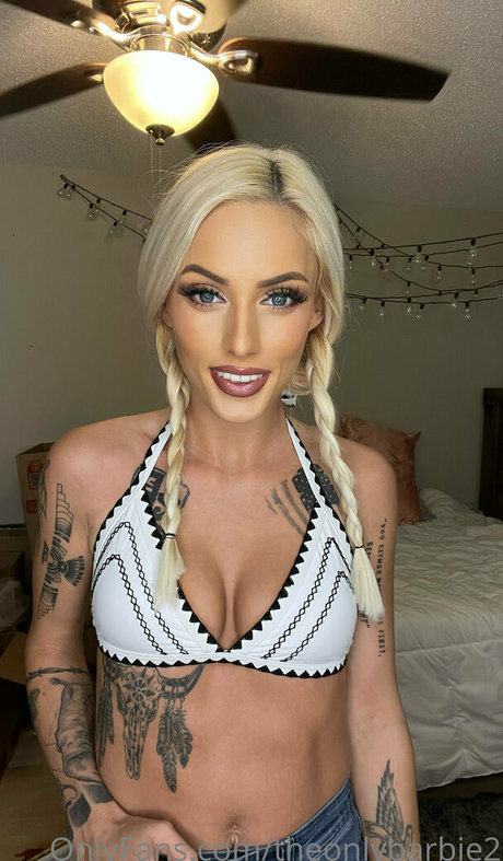 Theonlybarbi2