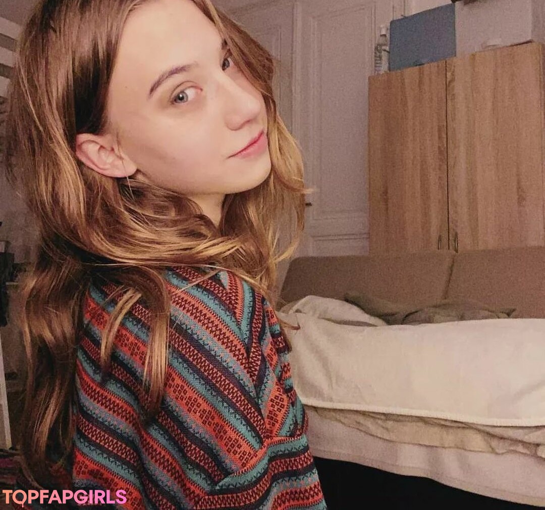 Foto desnuda filtrada de OnlyFans de Margoleevony #21 Foto desnuda filtrada de OnlyFans de Margoleevony #21