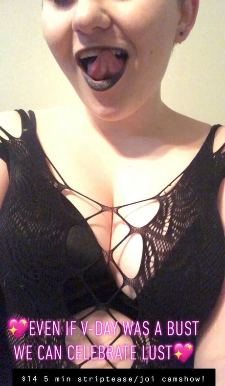 Foto desnuda filtrada de OnlyFans de Vivianablack
