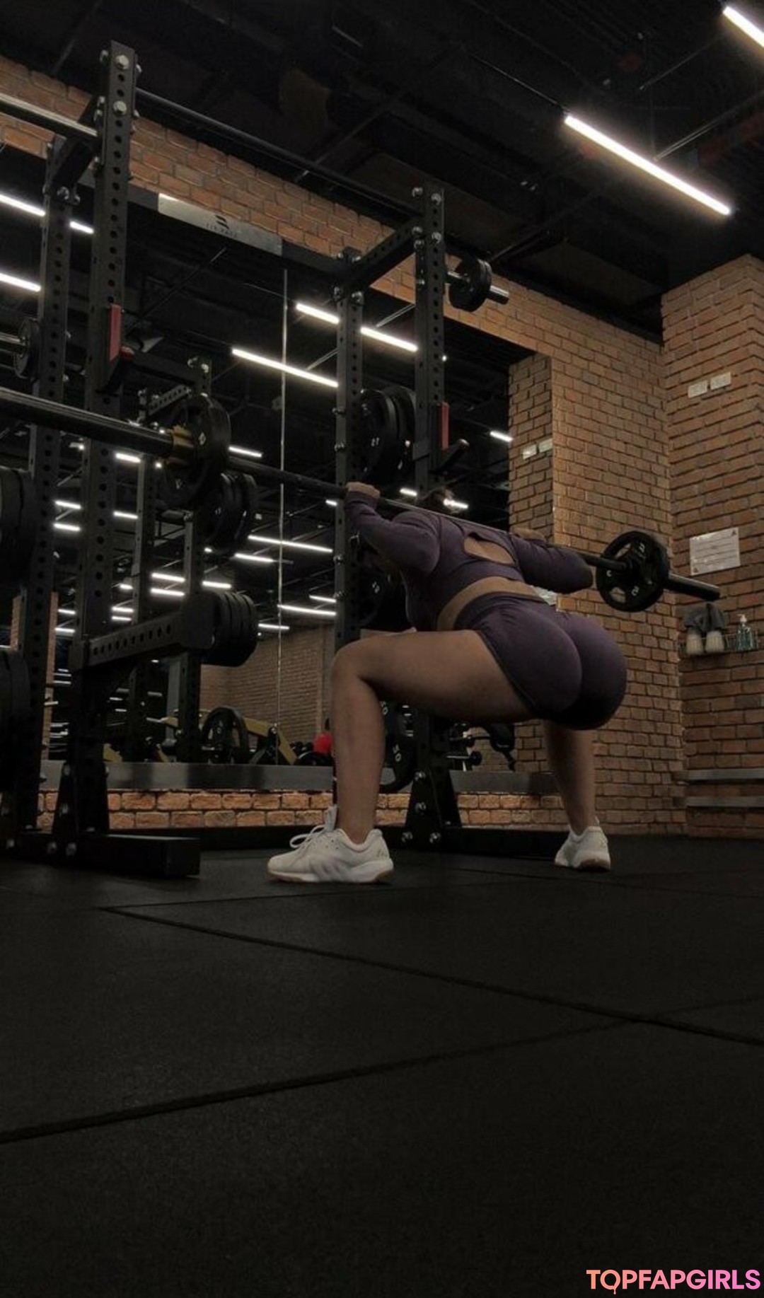 Foto desnuda filtrada de OnlyFans de Olesyaliberman #58 Foto desnuda filtrada de OnlyFans de Olesyaliberman #58