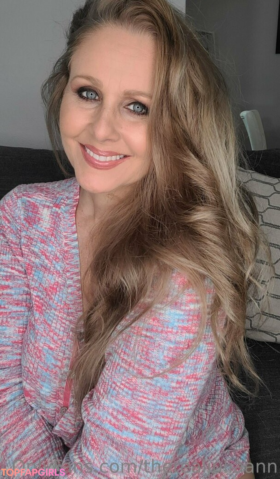 Foto desnuda filtrada de OnlyFans de Therealjuliaann #471 Foto desnuda filtrada de OnlyFans de Therealjuliaann #471