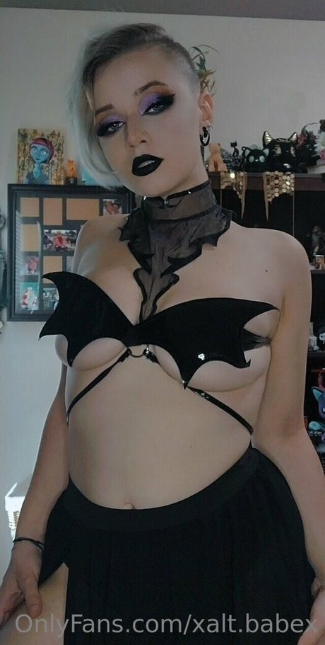 Foto desnuda filtrada de OnlyFans de Xaltbabex