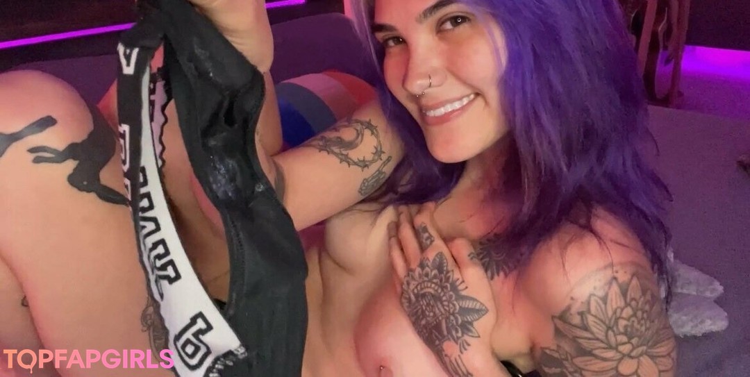 Foto desnuda filtrada de OnlyFans de Thephoqueen #212 Foto desnuda filtrada de OnlyFans de Thephoqueen #212