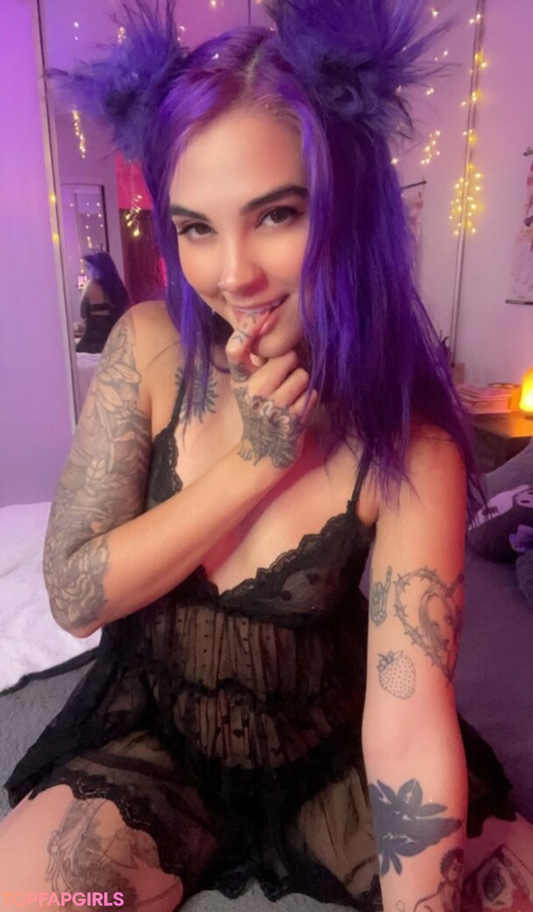 Foto desnuda filtrada de OnlyFans de Thephoqueen #237 Foto desnuda filtrada de OnlyFans de Thephoqueen #237