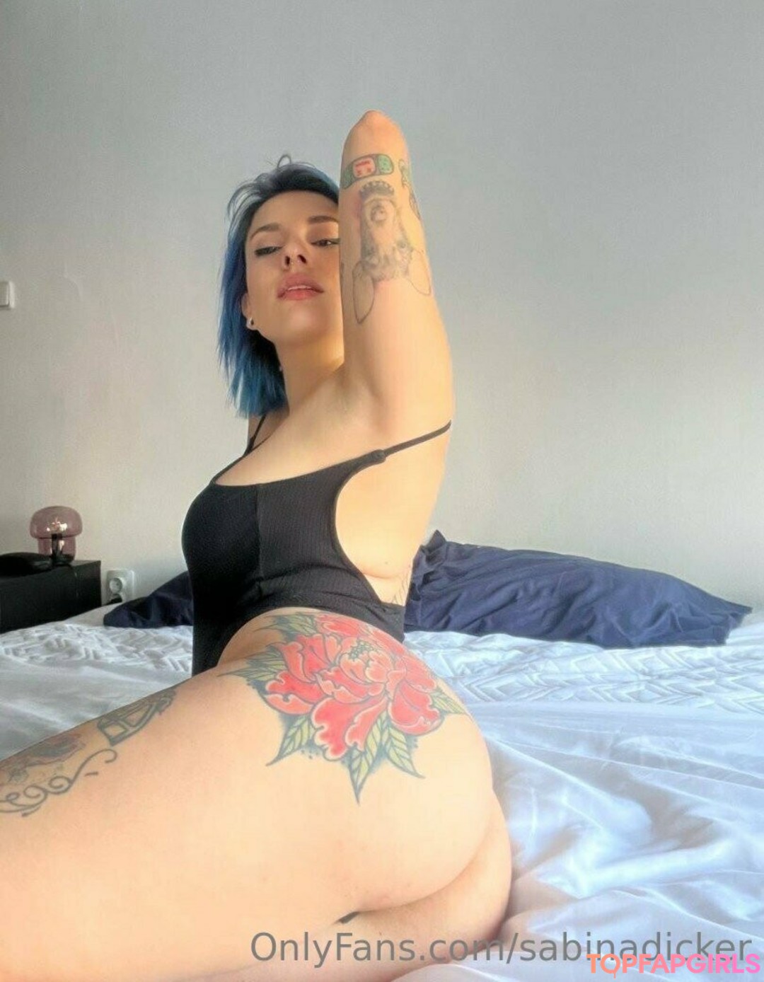 Foto desnuda filtrada de OnlyFans de Sabinadicker #128 Foto desnuda filtrada de OnlyFans de Sabinadicker #128