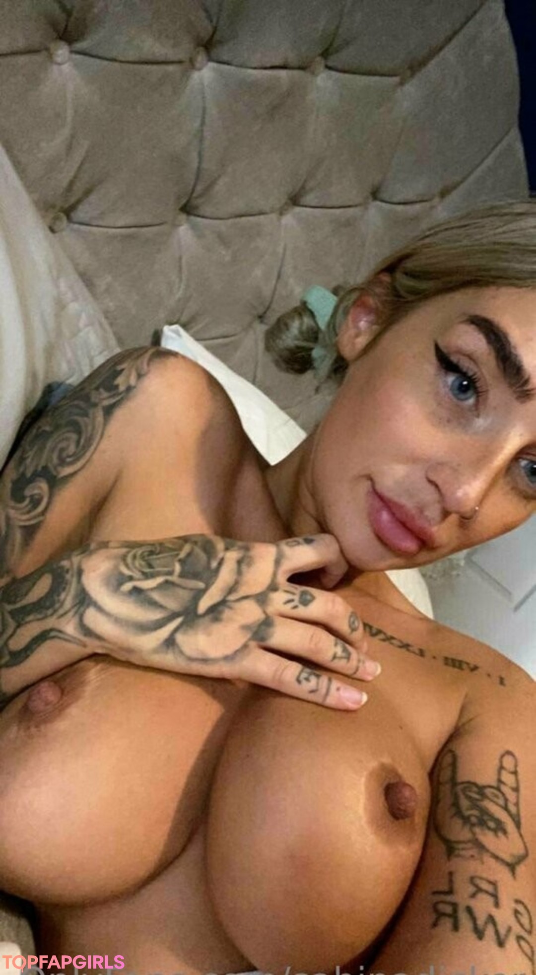 Foto desnuda filtrada de OnlyFans de Sabinadicker #243 Foto desnuda filtrada de OnlyFans de Sabinadicker #243