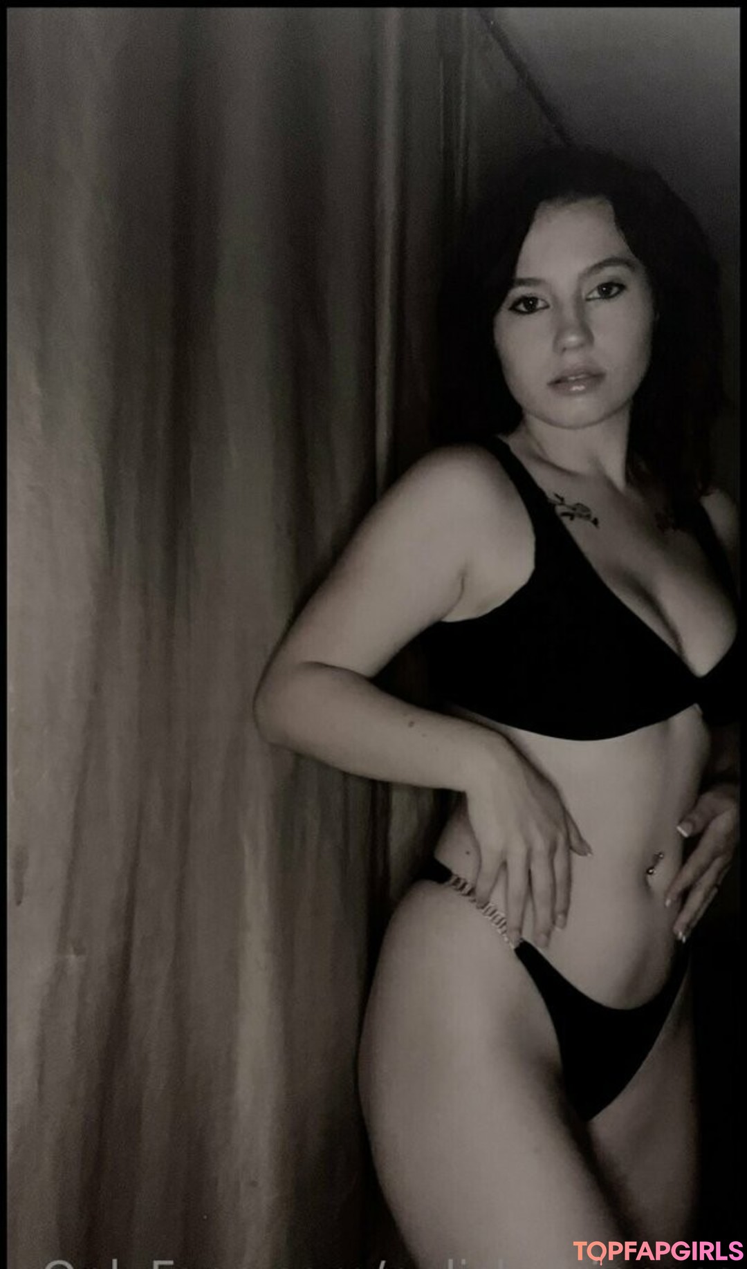 Foto desnuda filtrada de OnlyFans de Polishprincess #8 Foto desnuda filtrada de OnlyFans de Polishprincess #8