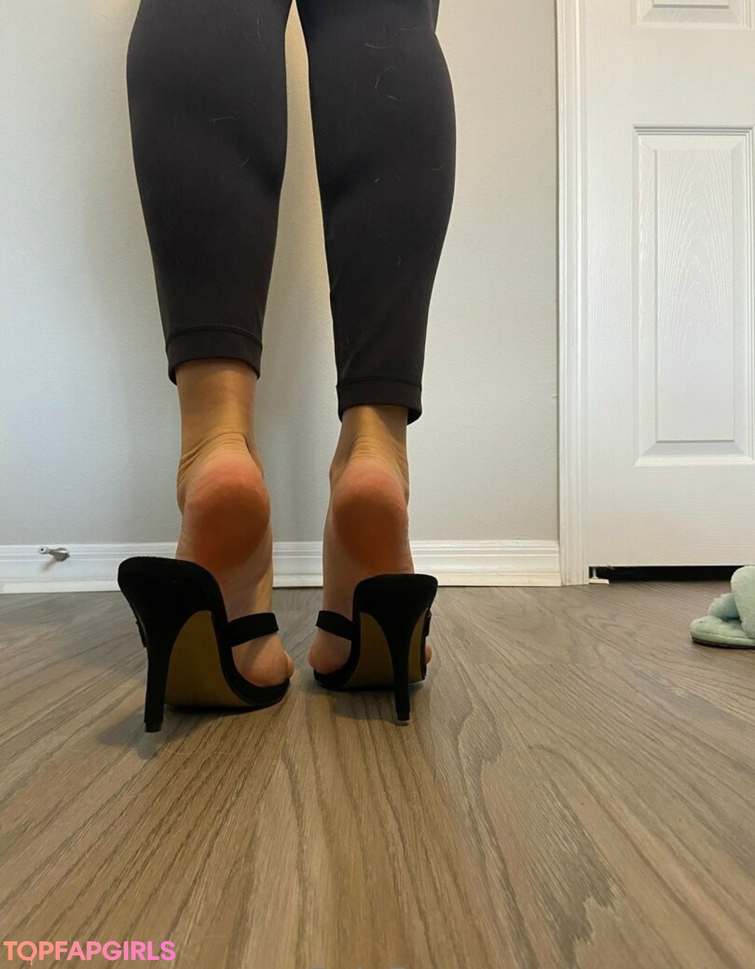 Foto desnuda filtrada de OnlyFans de Ivorysoles #201 Foto desnuda filtrada de OnlyFans de Ivorysoles #201