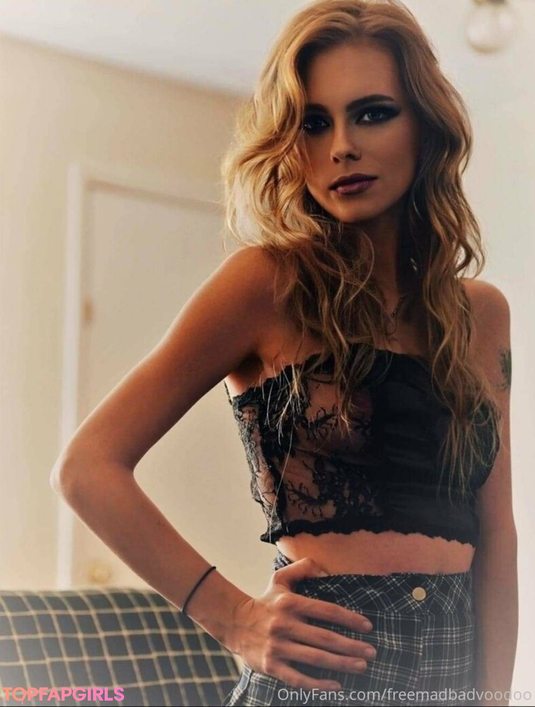 Foto desnuda filtrada de OnlyFans de Freemadbadvoodoo #7 Foto desnuda filtrada de OnlyFans de Freemadbadvoodoo #7