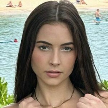 Foto desnuda filtrada de OnlyFans de Kendall Beck