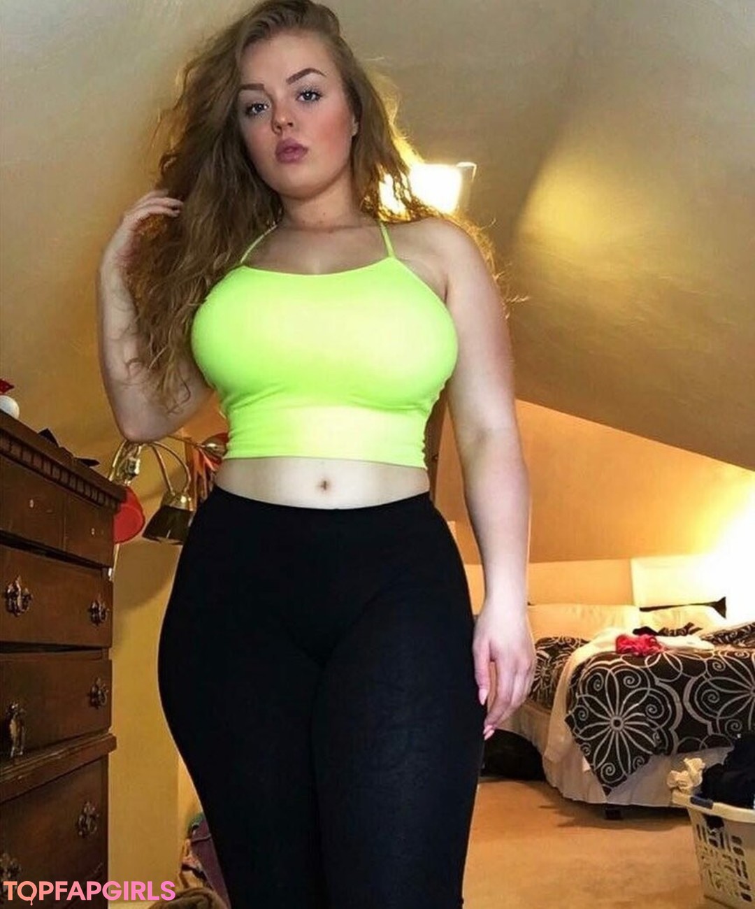 Foto desnuda filtrada de OnlyFans de Playwithtayyy #188 Foto desnuda filtrada de OnlyFans de Playwithtayyy #188