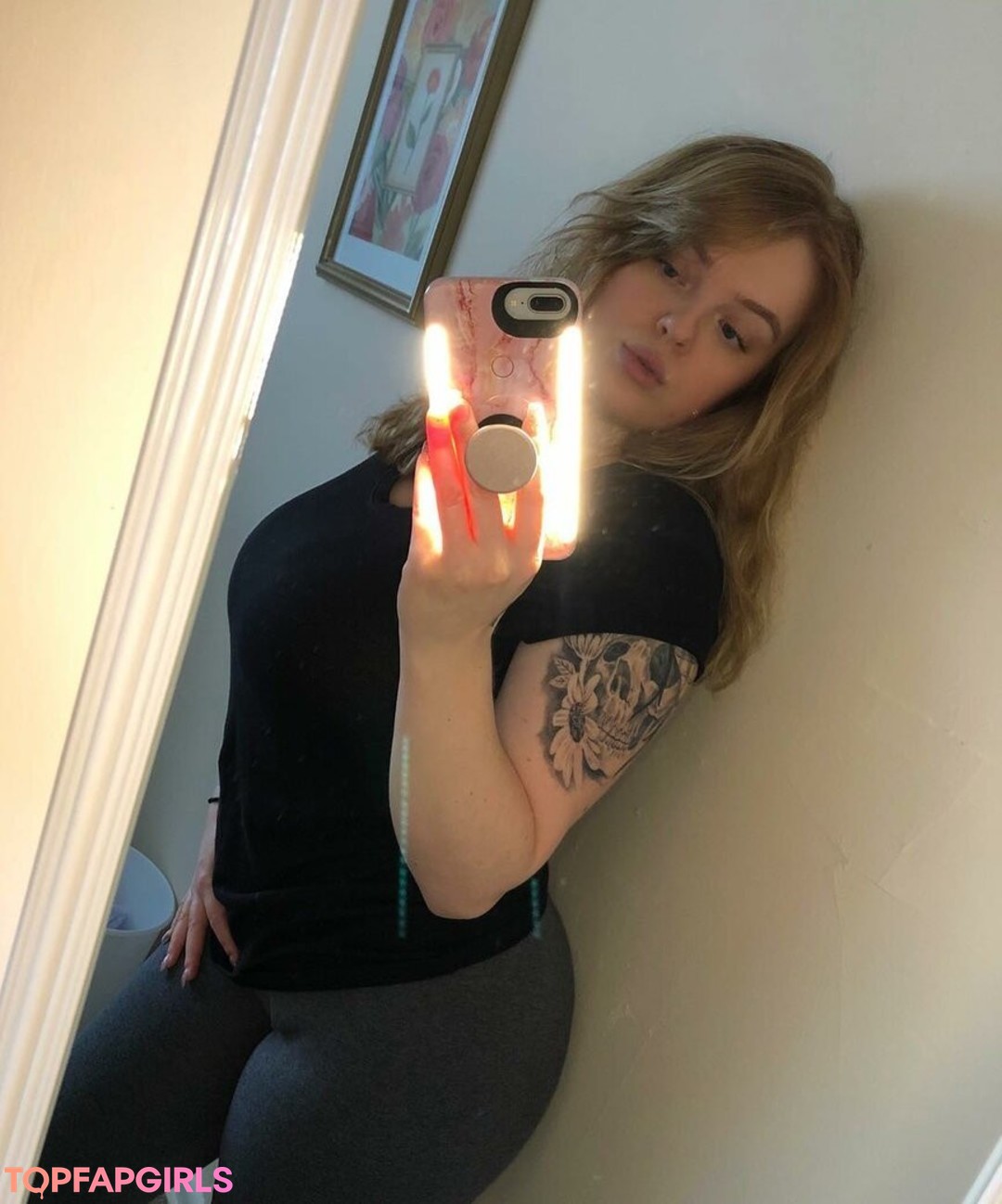 Foto desnuda filtrada de OnlyFans de Playwithtayyy #223 Foto desnuda filtrada de OnlyFans de Playwithtayyy #223