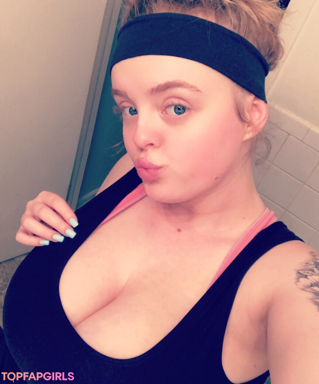 Foto desnuda filtrada de OnlyFans de Playwithtayyy #259 Foto desnuda filtrada de OnlyFans de Playwithtayyy #259