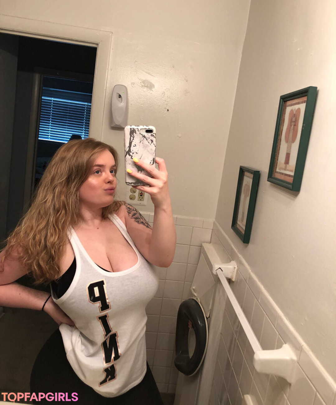 Foto desnuda filtrada de OnlyFans de Playwithtayyy #262 Foto desnuda filtrada de OnlyFans de Playwithtayyy #262