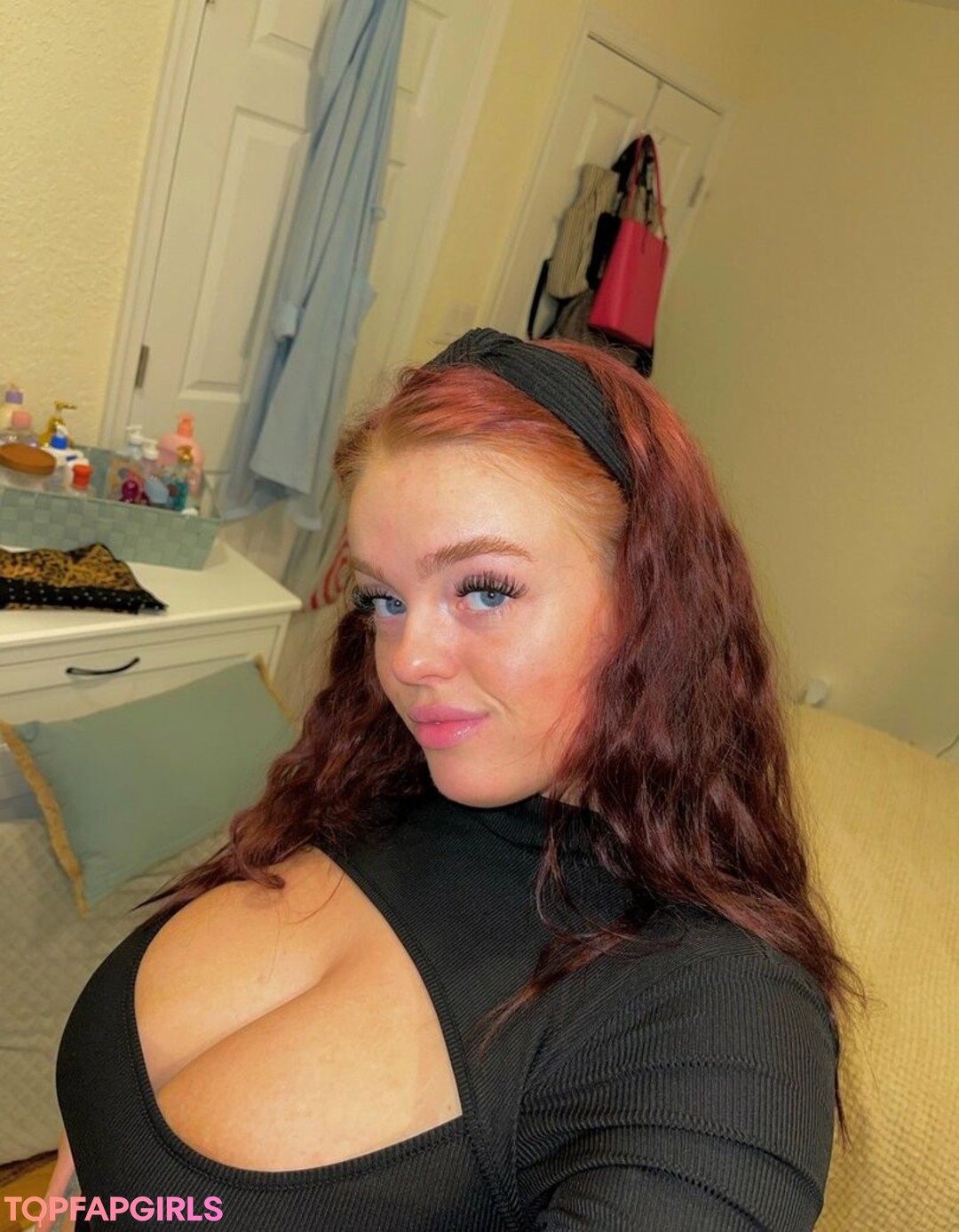 Foto desnuda filtrada de OnlyFans de Playwithtayyy #387 Foto desnuda filtrada de OnlyFans de Playwithtayyy #387