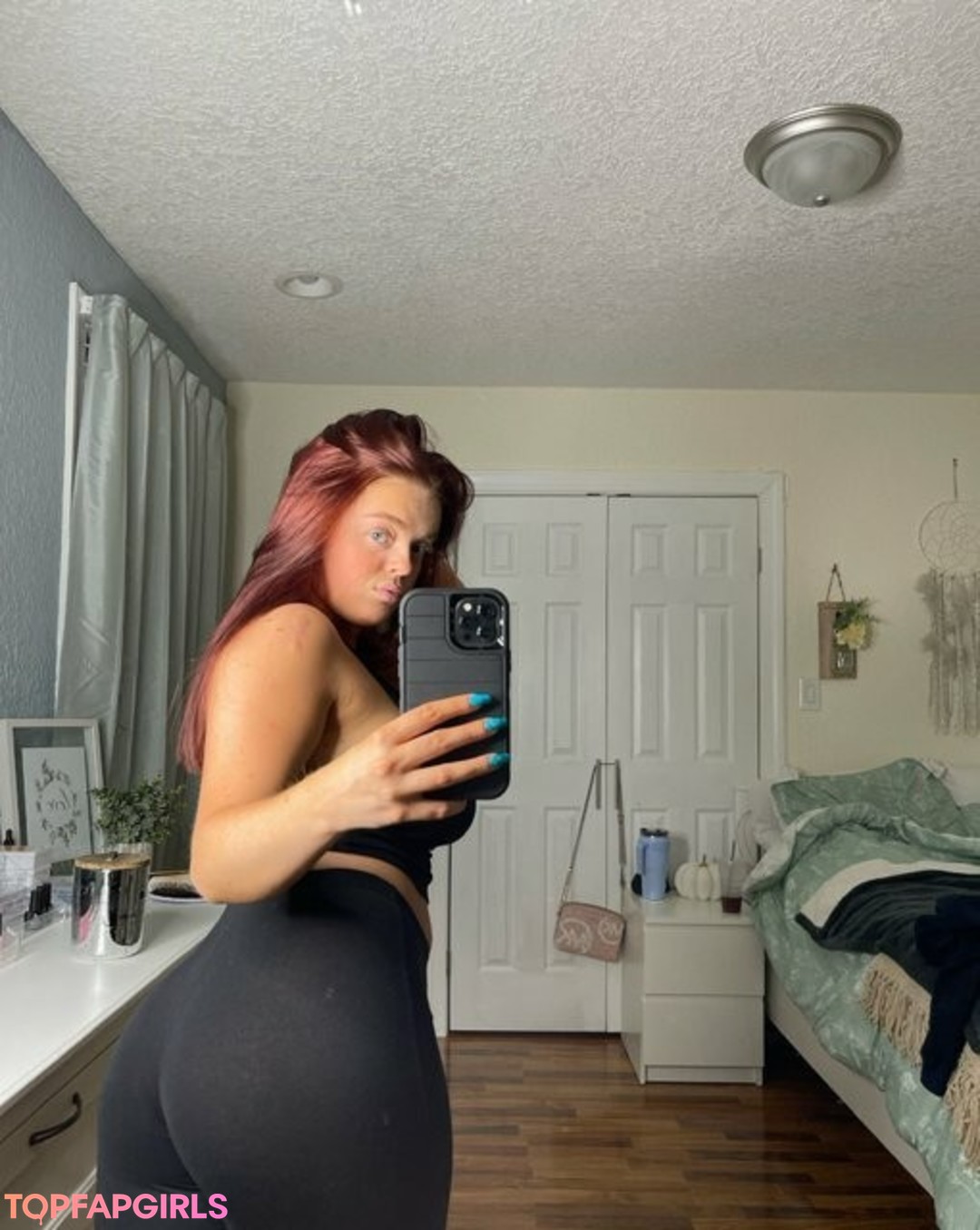 Foto desnuda filtrada de OnlyFans de Playwithtayyy #434 Foto desnuda filtrada de OnlyFans de Playwithtayyy #434