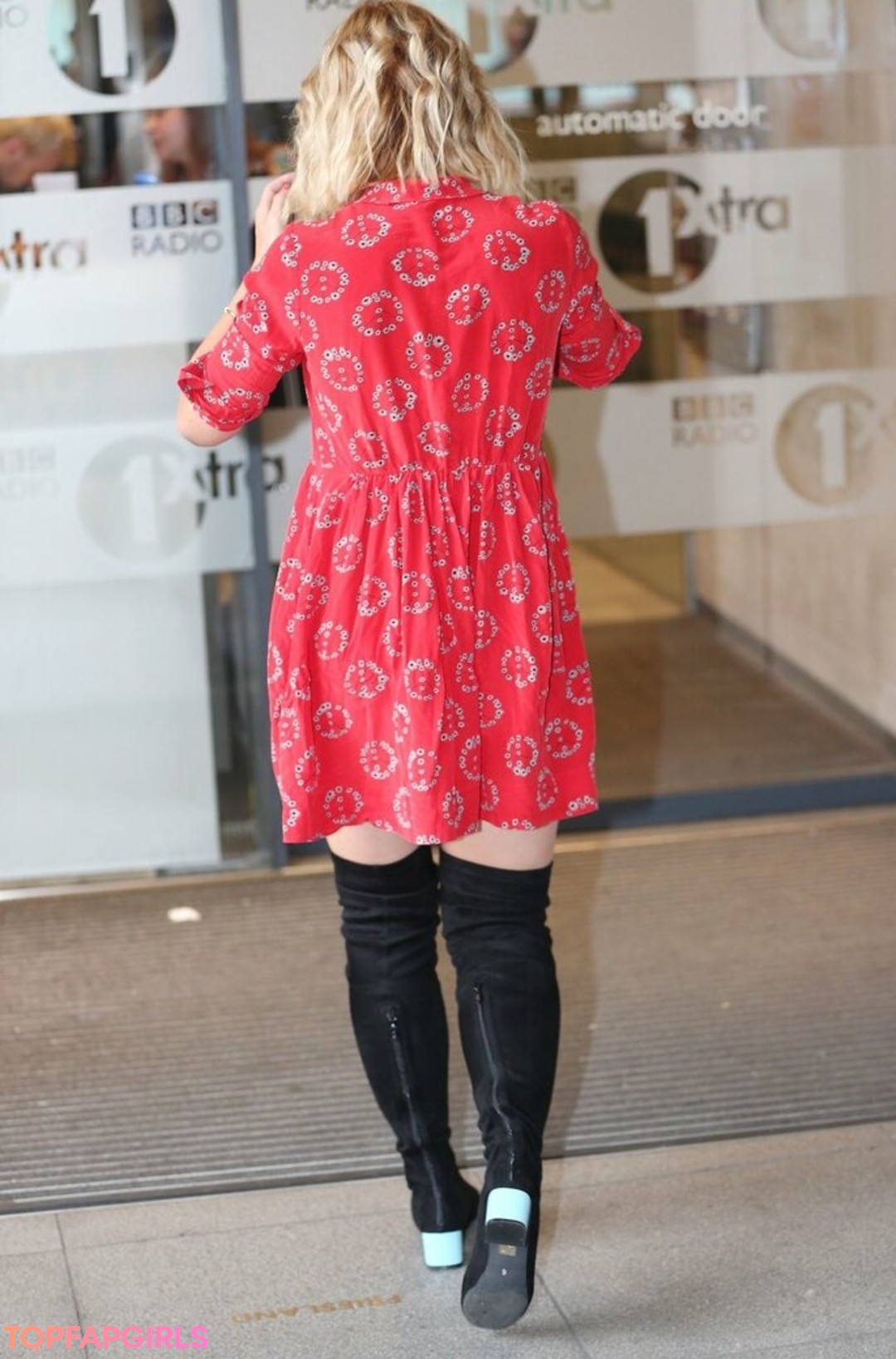 Foto desnuda filtrada de OnlyFans de Helen Skelton #42 Foto desnuda filtrada de OnlyFans de Helen Skelton #42