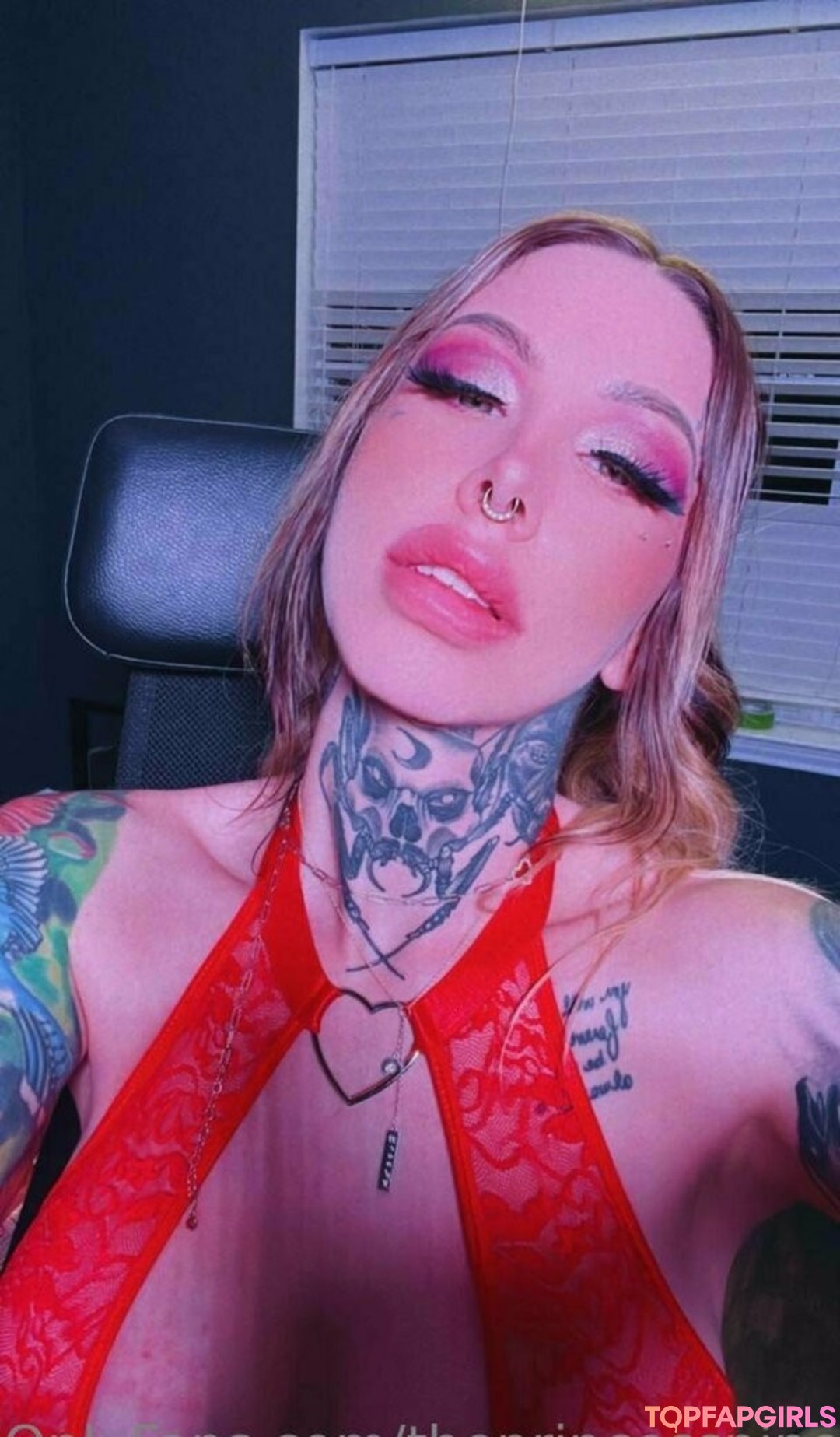 Foto desnuda filtrada de OnlyFans de Theprincesspineapple #186 Foto desnuda filtrada de OnlyFans de Theprincesspineapple #186