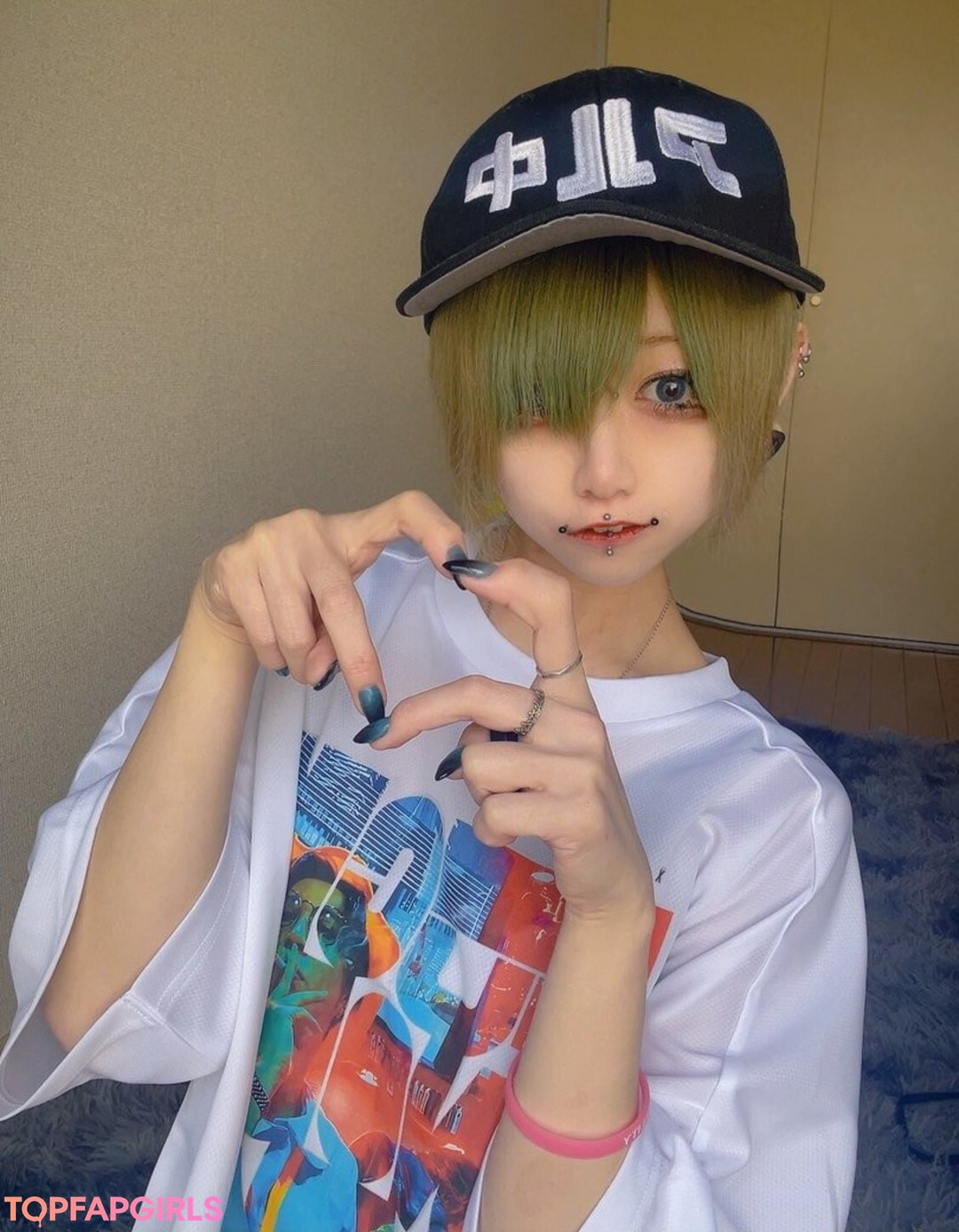 Foto desnuda filtrada de OnlyFans de Mokumokufree #23 Foto desnuda filtrada de OnlyFans de Mokumokufree #23