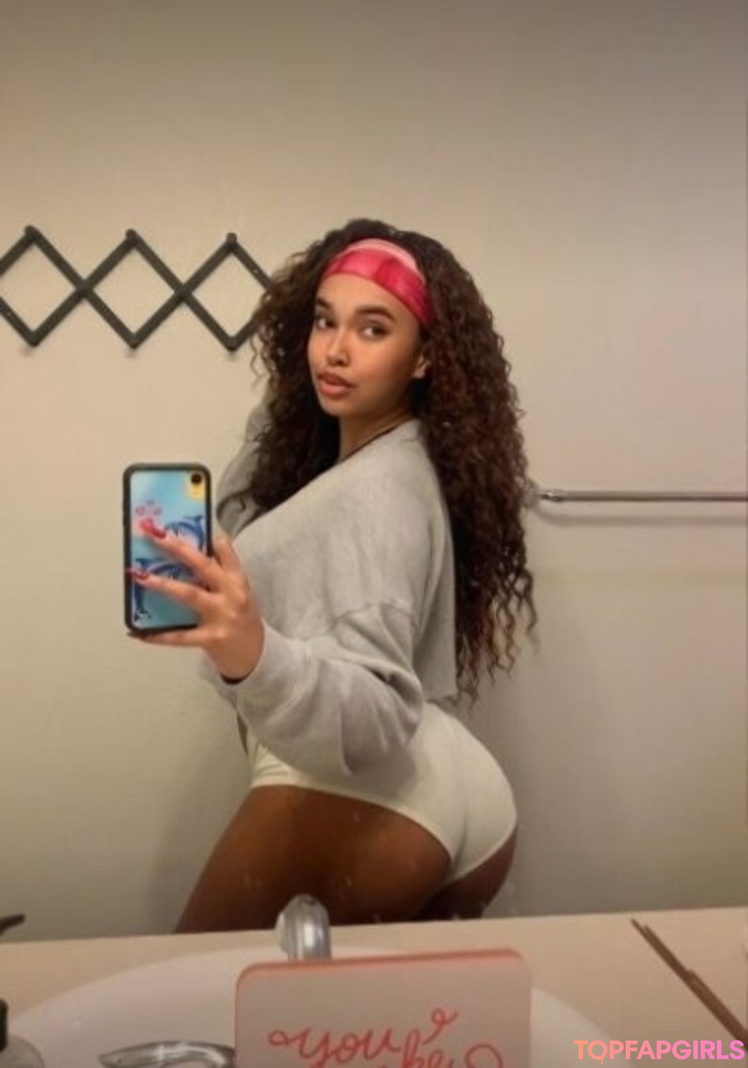 Foto desnuda filtrada de OnlyFans de Lovesicksavii #22 Foto desnuda filtrada de OnlyFans de Lovesicksavii #22