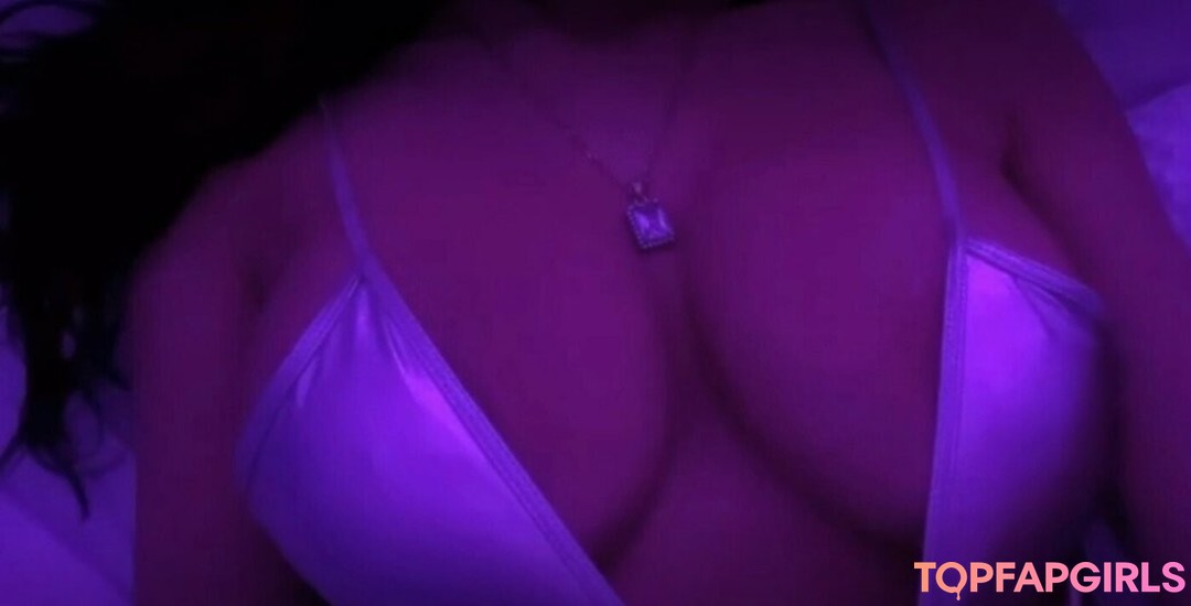 Foto desnuda filtrada de OnlyFans de Lovesicksavii #65 Foto desnuda filtrada de OnlyFans de Lovesicksavii #65