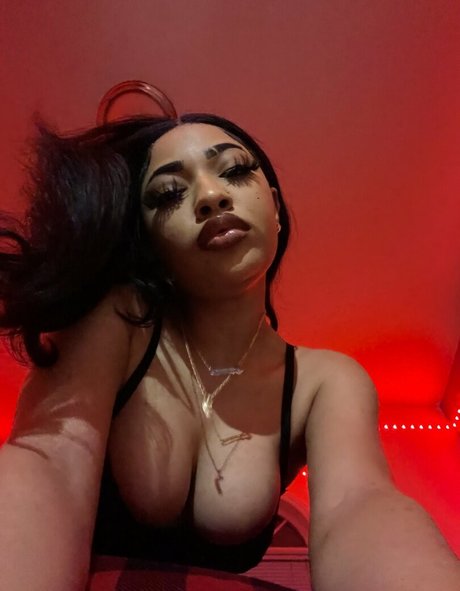 Foto desnuda filtrada de OnlyFans de Stargirljayce