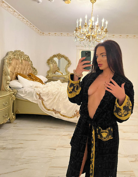 Foto desnuda filtrada de OnlyFans de Alicevisby