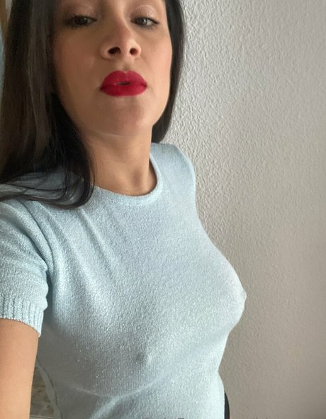 Foto desnuda filtrada de OnlyFans de Hiyensex