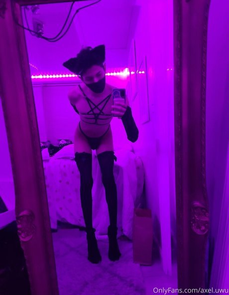 Foto desnuda filtrada de OnlyFans de Twinku