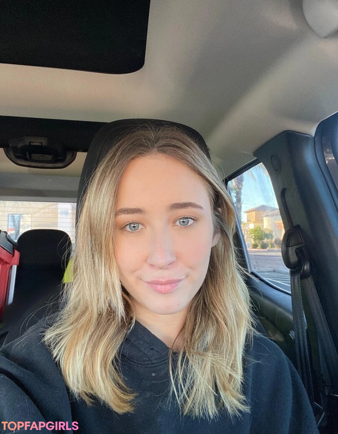 Foto desnuda filtrada de OnlyFans de Skylar Sapphyre #42 Foto desnuda filtrada de OnlyFans de Skylar Sapphyre #42