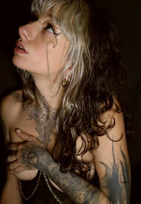 Foto desnuda filtrada de OnlyFans de Ksedtra