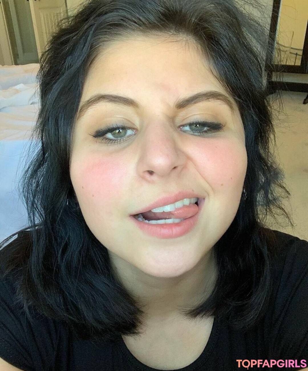 Foto desnuda filtrada de OnlyFans de Caroline Casbon #185 Foto desnuda filtrada de OnlyFans de Caroline Casbon #185