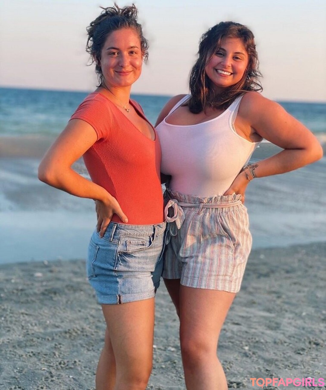 Foto desnuda filtrada de OnlyFans de Caroline Casbon #240 Foto desnuda filtrada de OnlyFans de Caroline Casbon #240