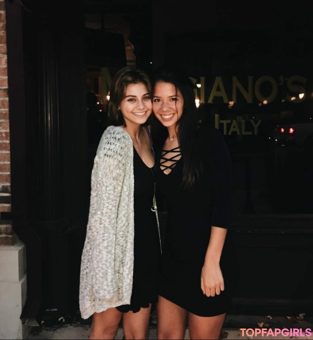 Foto desnuda filtrada de OnlyFans de Caroline Casbon #244 Foto desnuda filtrada de OnlyFans de Caroline Casbon #244